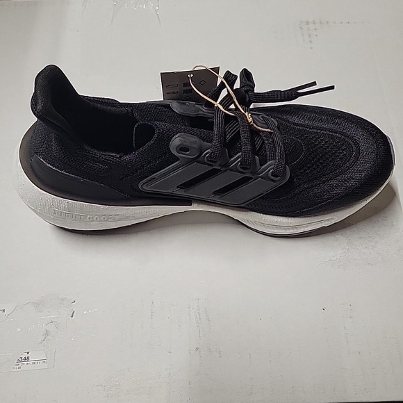 Adidas Ultraboost Black/White Size 5 GY9351 main image 6